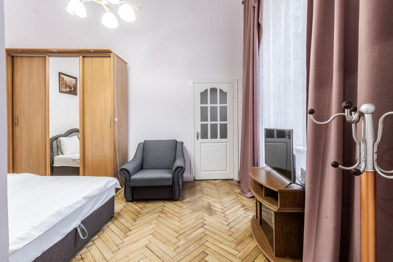 Striltsiv Apartment リヴィウ エクステリア 写真