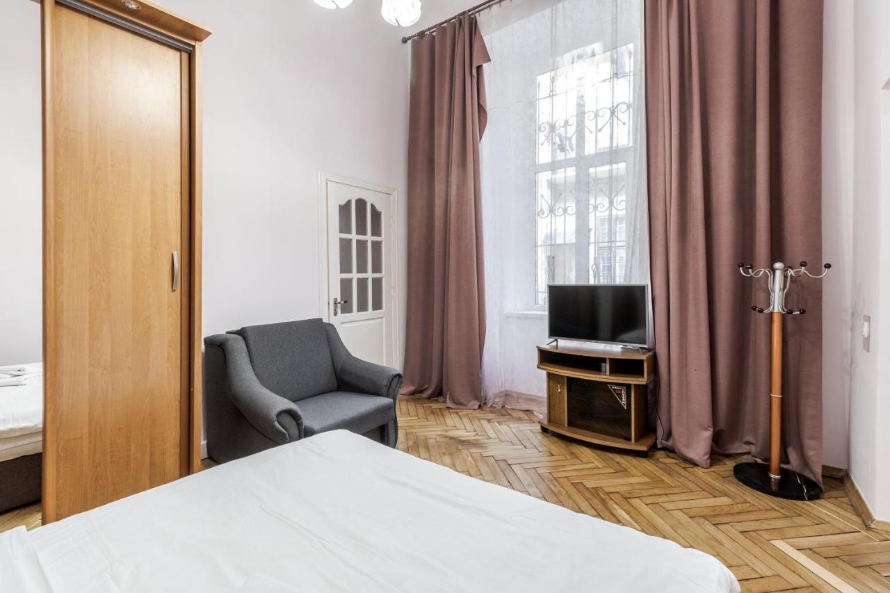 Striltsiv Apartment リヴィウ エクステリア 写真