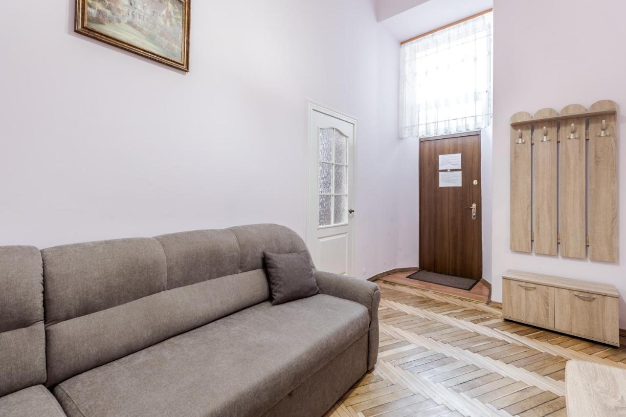 Striltsiv Apartment リヴィウ エクステリア 写真